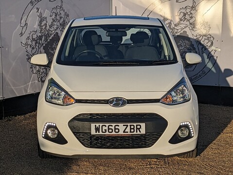 Hyundai i10 PREMIUM SE