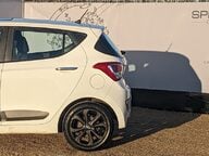 Hyundai i10 PREMIUM SE 6