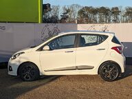 Hyundai i10 PREMIUM SE 4