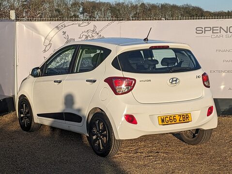 Hyundai i10 PREMIUM SE 7