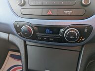 Hyundai i10 PREMIUM SE 21