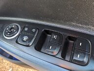 Hyundai i10 PREMIUM SE 27