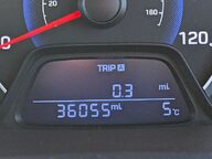 Hyundai i10 PREMIUM SE 29