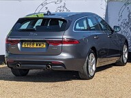 Jaguar XF PORTFOLIO 9