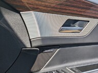 Jaguar XF PORTFOLIO 23