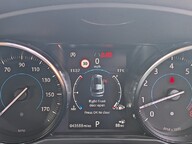 Jaguar XF PORTFOLIO 32