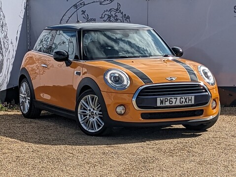Mini Hatch COOPER 1