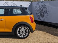 Mini Hatch COOPER 6