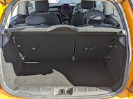 Mini Hatch COOPER 28