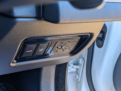 Jaguar XF R-SPORT 2