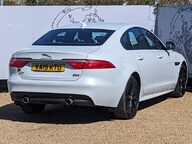 Jaguar XF R-SPORT 3