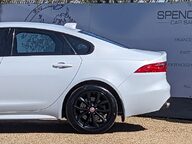 Jaguar XF R-SPORT 13