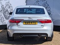 Jaguar XF R-SPORT 15