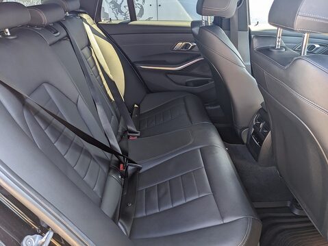 BMW 3 Series 330E M SPORT 16