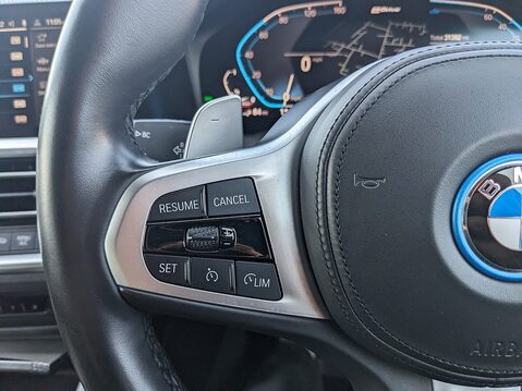 BMW 3 Series 330E M SPORT 21