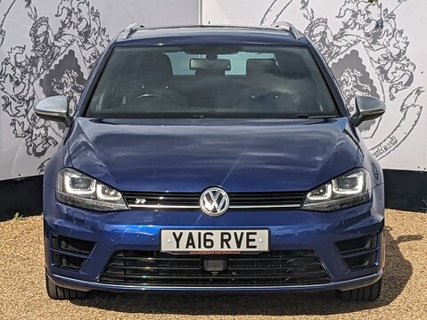 Volkswagen Golf R TSI DSG