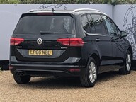 Volkswagen Touran SE FAMILY TDI BLUEMOTION TECHNOLOGY DSG 9