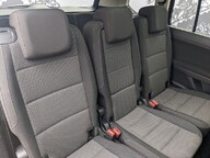 Volkswagen Touran SE FAMILY TDI BLUEMOTION TECHNOLOGY DSG 16