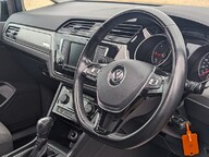 Volkswagen Touran SE FAMILY TDI BLUEMOTION TECHNOLOGY DSG 25