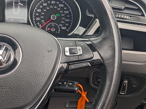 Volkswagen Touran SE FAMILY TDI BLUEMOTION TECHNOLOGY DSG 27