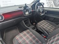 Volkswagen Up UP GTI 12