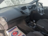 Ford Fiesta ST-LINE 14