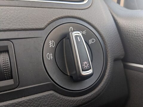 Volkswagen Polo MATCH TSI DSG 24