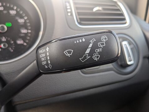 Volkswagen Polo MATCH TSI DSG 28