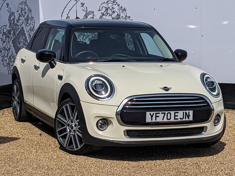 Mini Hatch COOPER EXCLUSIVE