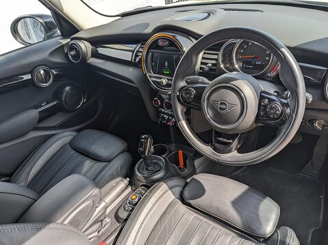 Mini Hatch COOPER EXCLUSIVE 12