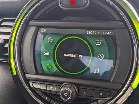 Mini Hatch COOPER EXCLUSIVE 19