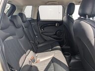 Mini Hatch COOPER EXCLUSIVE 24