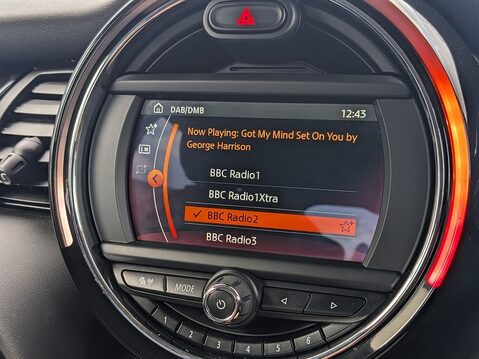Mini Hatch COOPER EXCLUSIVE 20
