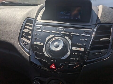 Ford Fiesta ST-3 28
