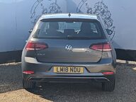 Volkswagen Golf SE TSI BLUEMOTION TECHNOLOGY DSG 8
