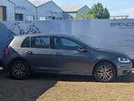 Volkswagen Golf SE TSI BLUEMOTION TECHNOLOGY DSG 10