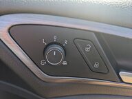 Volkswagen Golf SE TSI BLUEMOTION TECHNOLOGY DSG 23