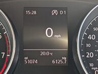 Volkswagen Golf SE TSI BLUEMOTION TECHNOLOGY DSG 32