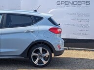 Ford Fiesta ACTIVE X 6