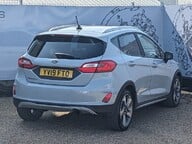 Ford Fiesta ACTIVE X 9