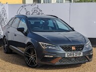 SEAT Leon TSI CUPRA 4DRIVE DSG 1