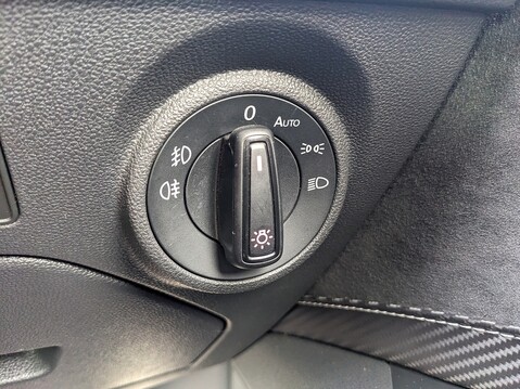SEAT Leon TSI CUPRA 4DRIVE DSG 28