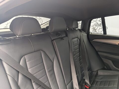 BMW X4 XDRIVE20D M SPORT MHEV 17