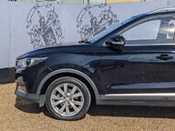MG ZS EXCITE 5