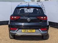 MG ZS EXCITE 8