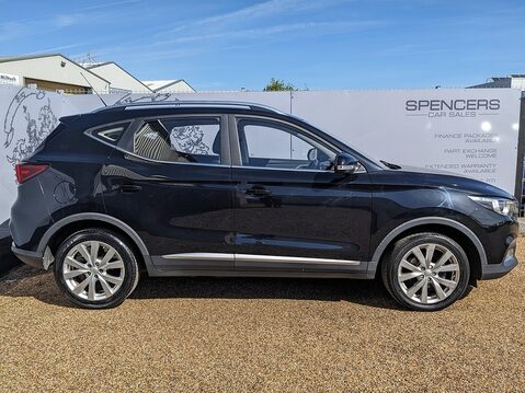 MG ZS EXCITE 10