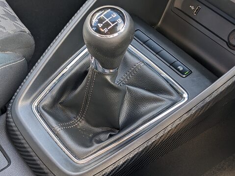 MG ZS EXCITE 27