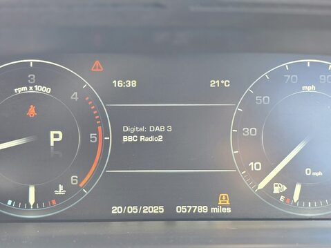 Land Rover Range Rover Sport SDV6 HSE DYNAMIC 31
