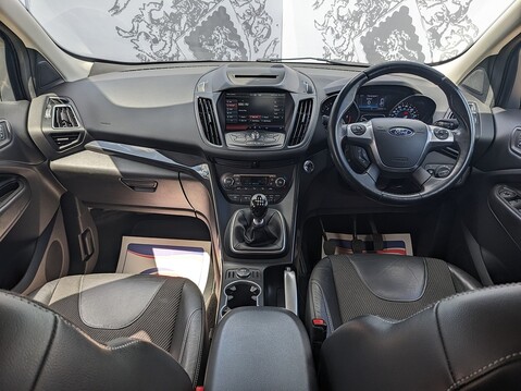 Ford Kuga TITANIUM SPORT TDCI 17