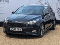Ford Focus ST-LINE 3